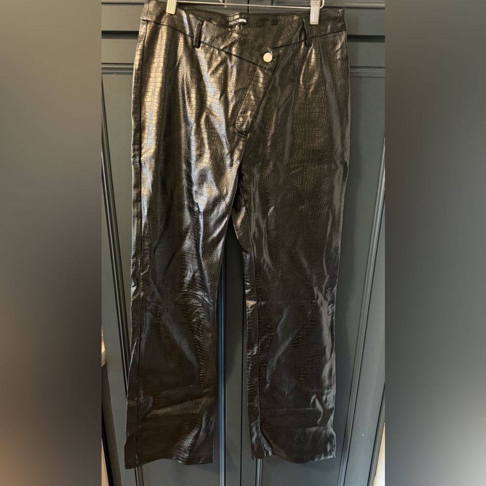 Fashion Nova  Black Croc-Effect wide leg Pants